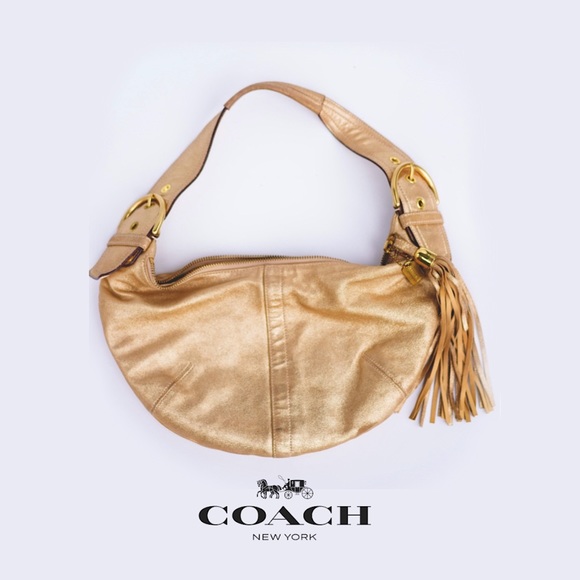 COACH ‘ Soho ‘Hobo with Tassel Gold Leather - Picture 10 of 10